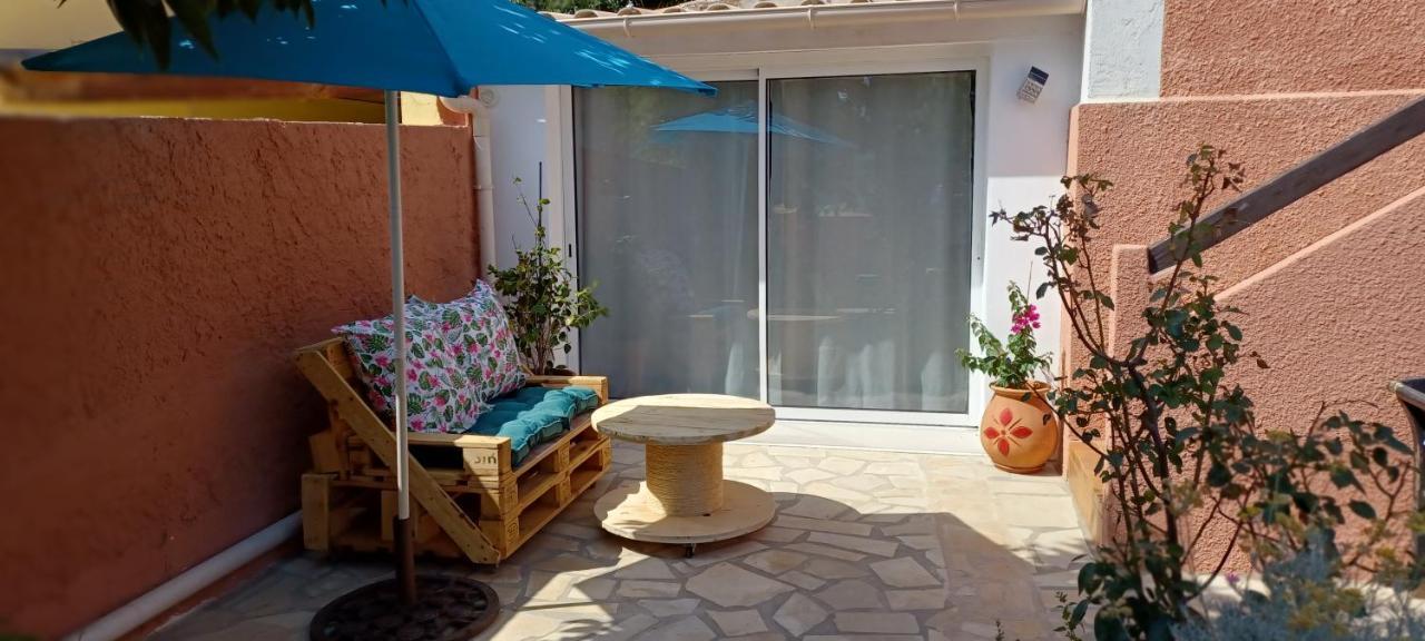 Escapade Apartment Toulon Exterior photo